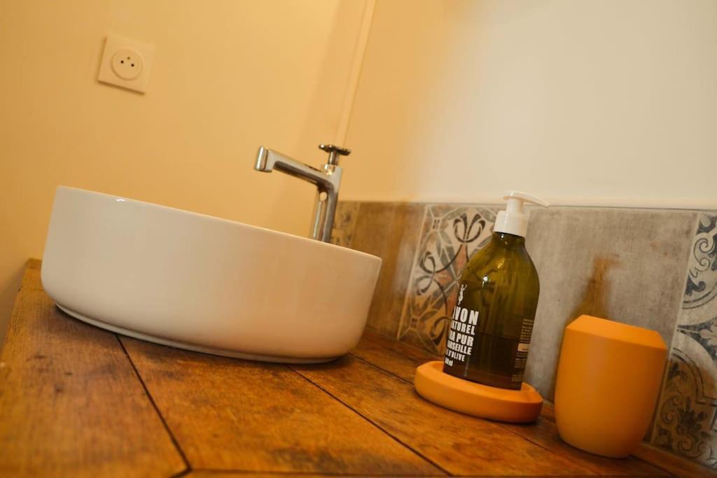 Gite A La Ferme Chaleureux Apartment Civrac-de-Blaye Ngoại thất bức ảnh